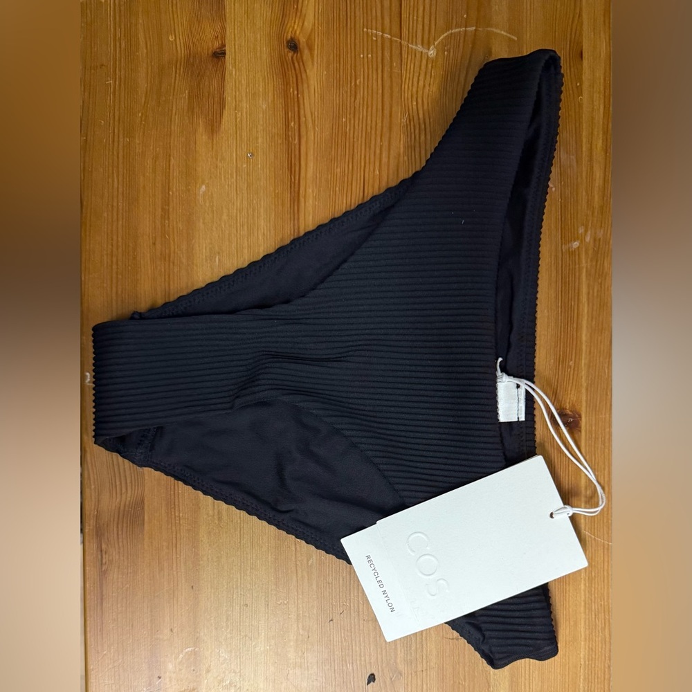 COS black bikini bottoms